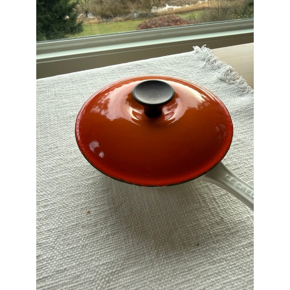 La Creuset cast-iron enamel lid #18 in flame Orange